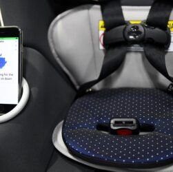 As health concerns rise, car gadgets proliferate