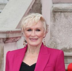 Glenn Close Net Worth 2022, Bio, Karier